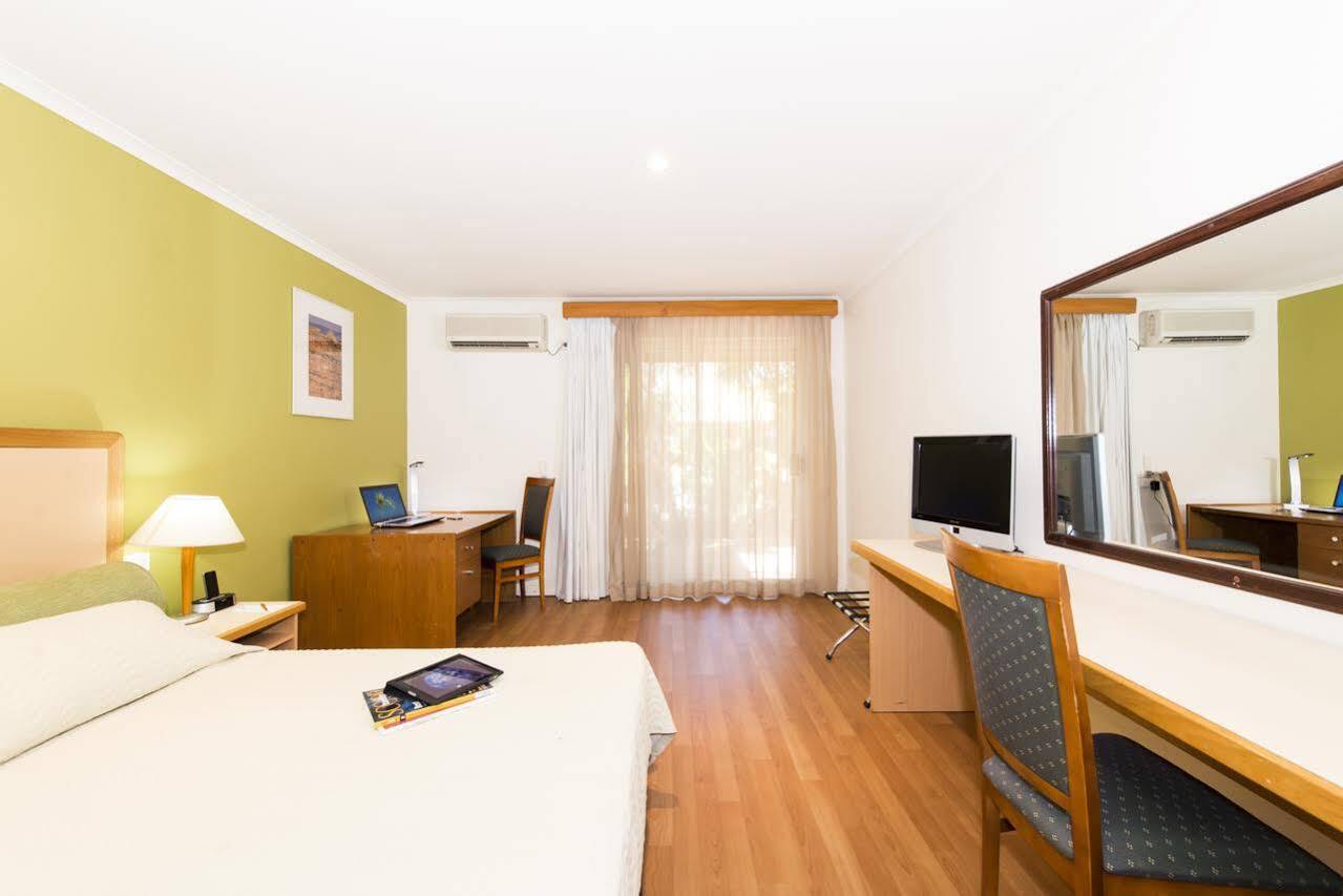 The Cambridge Hotel 4*